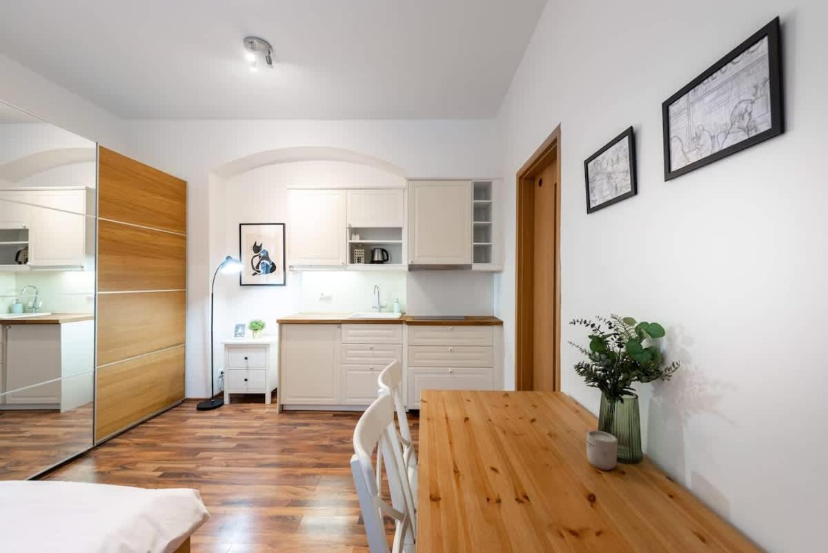 Apartmán Beautiful Cozy Gem Near Old Town